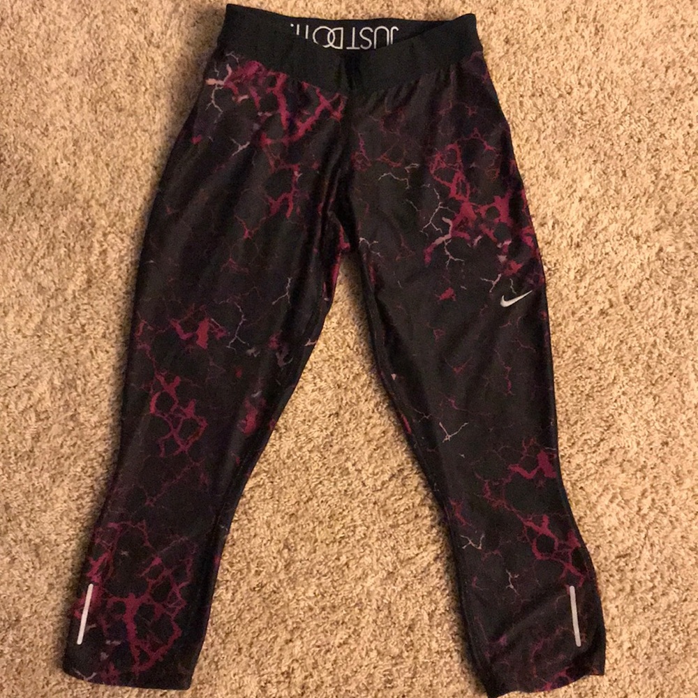Nike dri-fit work out capris